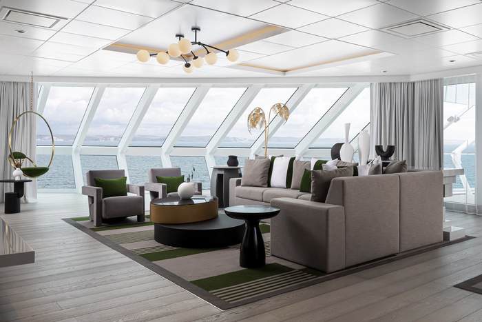 Celebrity Cruises, Celebrity Beyond, Iconic Suite Living Room 1 ©CEL.jpg